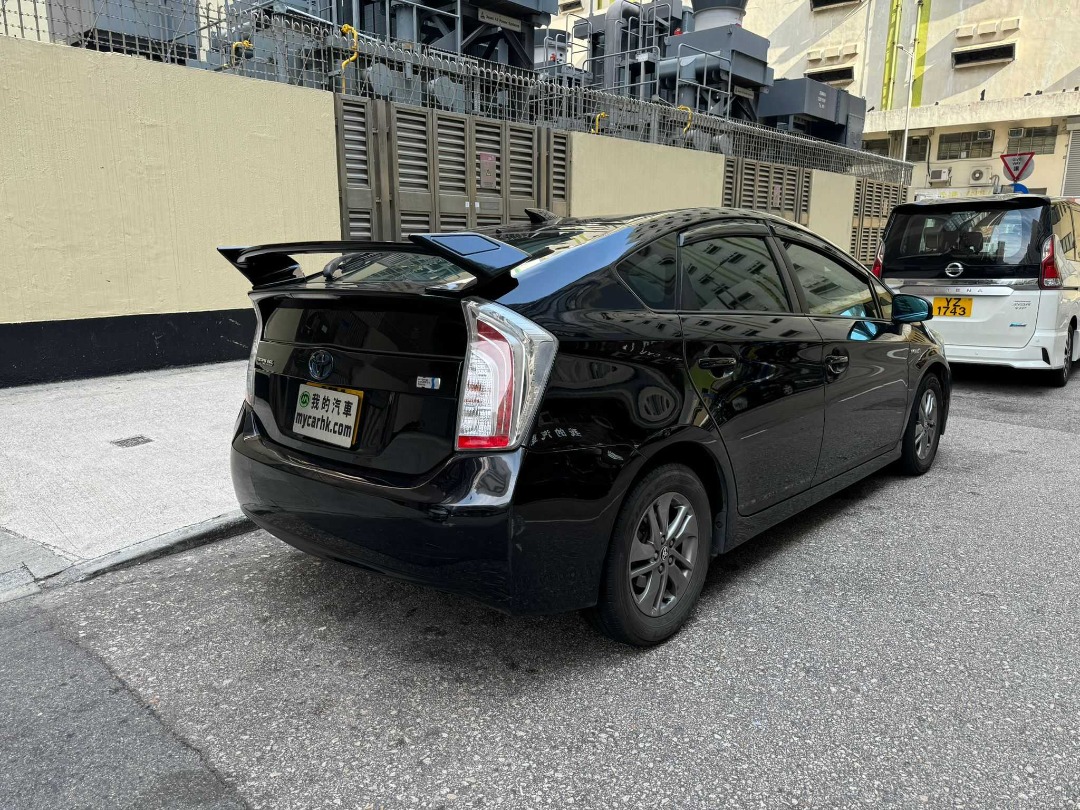 Toyota PRIUS 1.8 HYBRID Auto62863130827011111
