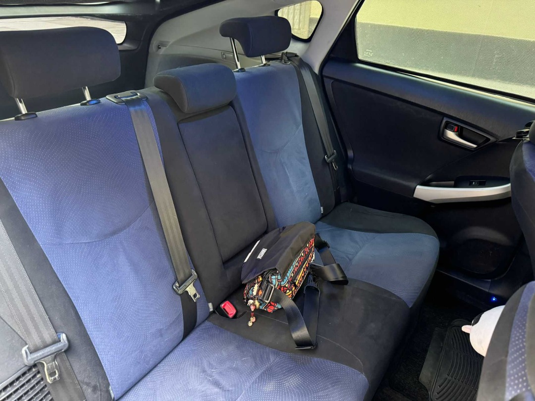 Toyota PRIUS 1.8 HYBRID Auto62863130827011114