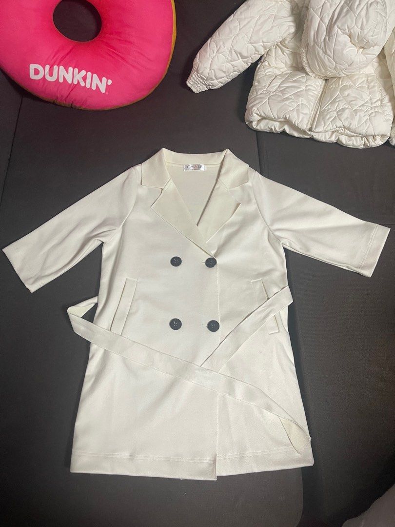 Trench coat for kids (Category: Babies & Kids Fashion) located in Manila. Submitted by cessgapusan (Listing ID 1343232729, Image 2). Description: Used only once in SK Color: off white Good for 5-6 years old Sleeve length: 36cm Length: 69 cm Width: 44.5 cm Location: Baesa Caloocan.