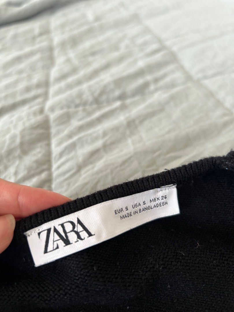 Zara black longsleeve crop top (Small) (Category: Blouses) located in Quezon City. Submitted by jen_o (Listing ID 1343277273, Image 3). Description: In excellent condition! Only used a few times. Can be used as a top or a cover up. Selling low, but it's as good as new! Brand: Zara Size: Small, but also fits XS RFS: Re-homing for someone who'll use it more :).