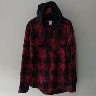 (Kategori: ) berada di . Dikirim oleh tasya__thrift (ID iklan 1343295631, Gambar 1). Deskripsi: .