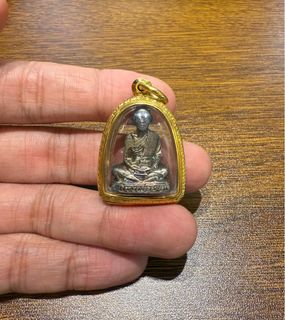 （分類：）位於 。 由 samuel_chan1 提交（商品編號 1343413243，圖片 1）。簡介： 。