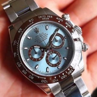 (Category: ) located in . Submitted by 0000watchcollectsg (Listing ID 1343453427, Image 1). Description: .