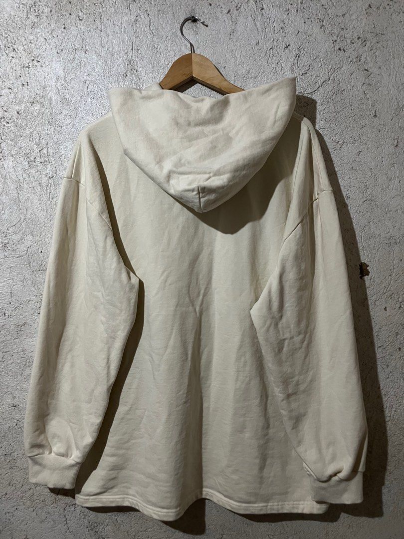 Acne Studios Beige Grant Levy Edition Graphic Hoodie Sz. Large (Category: Activewear) located in Cavite. Submitted by playerscollection (Listing ID 1343534513, Image 2). Description: Acne Studios Beige Grant Levy Edition Graphic Hoodie Sz. Large Dimensions Width: 24 Length: 28 No Flaws 6500 + Sf Negotiable .