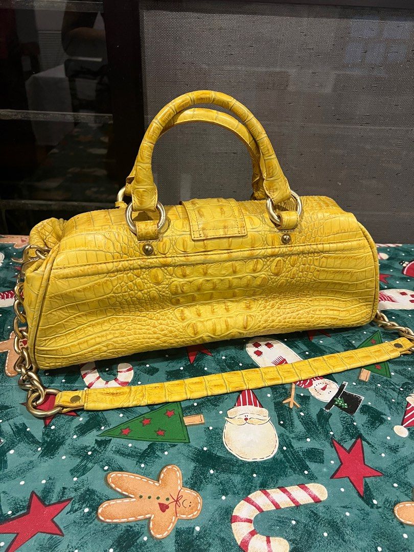 authentic yellow brahmin snakeskin leather vintage bag (Category: Luxury Bags & Wallets) located in Manila. Submitted by im.justagirl (Listing ID 1343501951, Image 2). Description: Dm for more pics!! Super nice.