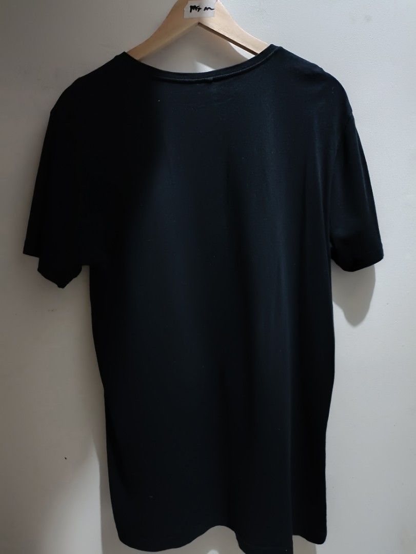 Buy Attack on Titan Black Tee (Category: Tshirts & Polo Shirts ) located in Taguig. Submitted by ms.kith_closet (Listing ID 1343505165, Image 2). Description: No Issue Condition: 9/10 Color rate: 9/10 (Black) 100% Soft Cotton Please Check Measurements: Dimes: 20W x 28L inches Medium on tag Please See Pictures for reference No Stains No Sunfade No Pinhole No Crack Prints *Color may vary due to lighting *All items need washed *All items are negotia