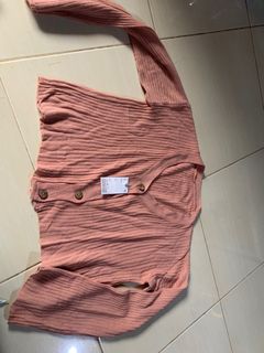 (Kategori: ) berada di . Dikirim oleh second_clothes19 (ID iklan 1343473173, Gambar 1). Deskripsi: .