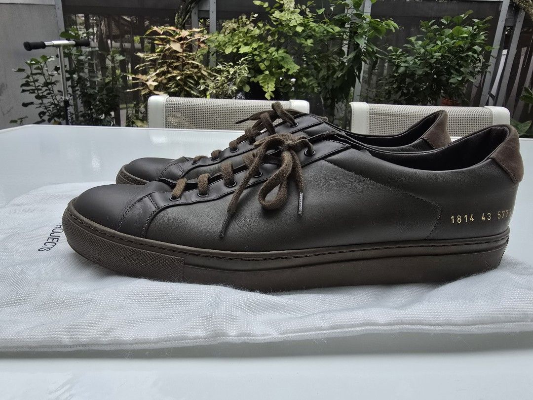 Common Projects (Category: Sneakers) located in Singapore. Submitted by arr1881 (Listing ID 1343475832, Image 1). Description: Deep Green to Brown Low cut casual Sneakers. It's hardly used & too many of the same type, so selling off..