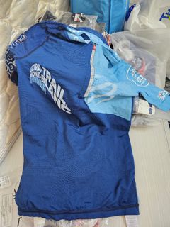 （分類：）位於 。 由 iamckf2005 提交（商品編號 1343404282，圖片 1）。簡介： 。