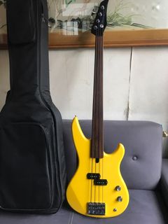 （分類：）位於 。 由 celloedwin 提交（商品編號 1343467626，圖片 1）。簡介： 。