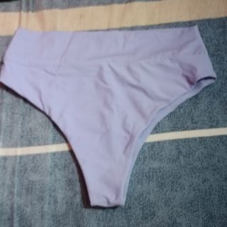 (Category: ) located in . Submitted by un-unbelievable (Listing ID 1343526059, Image 1). Description: .