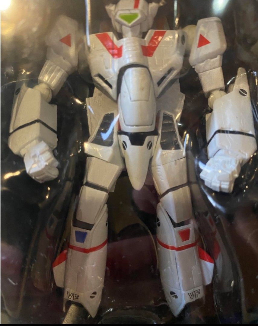 Kaiyodo Revoltech Super Valkyrie VF-1J (Category: Gundam & Model Kits) located in Caloocan City. Submitted by banshee8818 (Listing ID 1343467391, Image 3). Description: with obi mint in sealed box.
