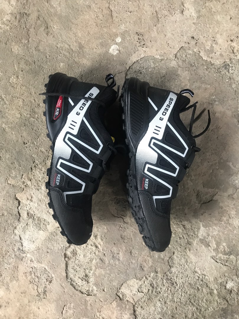 kasut hiking columbia