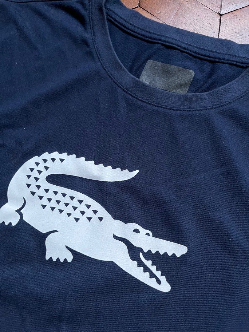 Lacoste sport big logo (Category: Tshirts & Polo Shirts ) located in Quezon City. Submitted by charddaddy (Listing ID 1343435100, Image 2). Description: Lacoste sport big logo Navy blue 29x21.5 Excellent condition Burado lng neck tag 📍San juan manila.