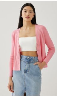 (Category: ) located in . Submitted by adorn.always (Listing ID 1343426380, Image 1). Description: .