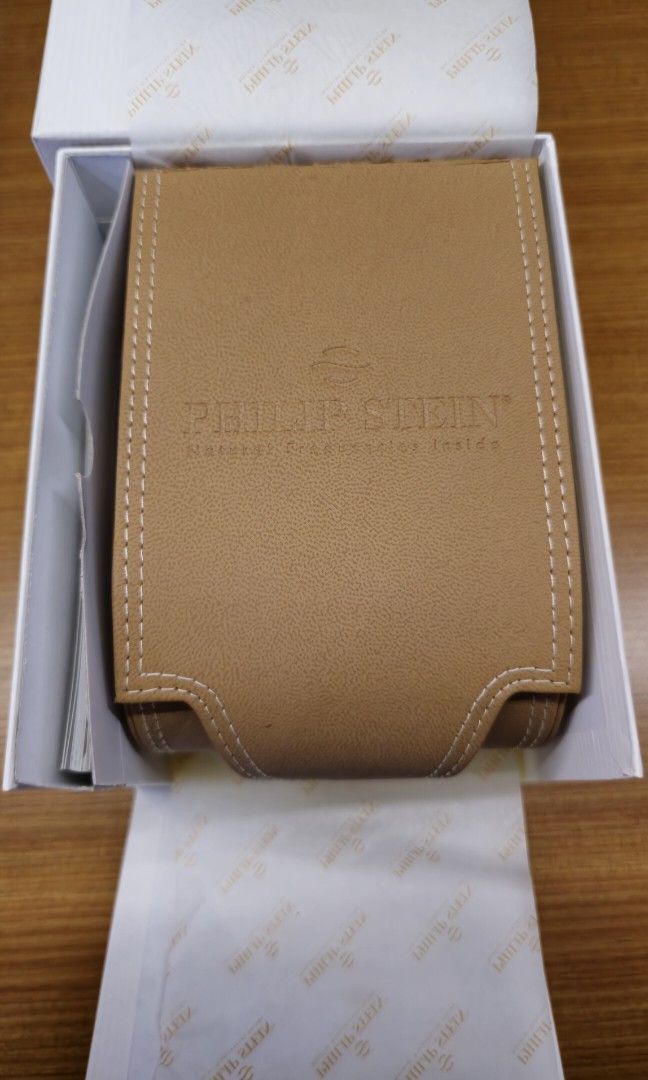 Philip Stein Ceramic (Category: Luxury Watches) located in Quezon City. Submitted by pattymarie (Listing ID 1343413332, Image 3). Description: Philip Stein Large Black Ceramic 100% Authentic Complete set: Authentication Papers Watch with Extra Links Box with Complete Inclusions Box Sleeve Condition: 9/10.