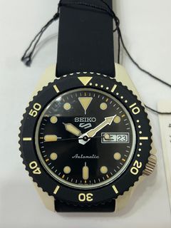 （分類：）位於 。 由 oscartam232232 提交（商品編號 1343415237，圖片 1）。簡介： 。