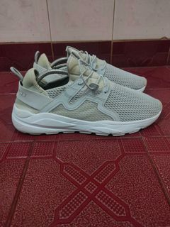 (Kategori: ) berada di . Dikirim oleh shoes_raf (ID iklan 1343536537, Gambar 1). Deskripsi: .