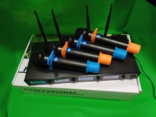 （分類：）位於 。 由 hkpb2 提交（商品編號 1343413800，圖片 1）。簡介： 。