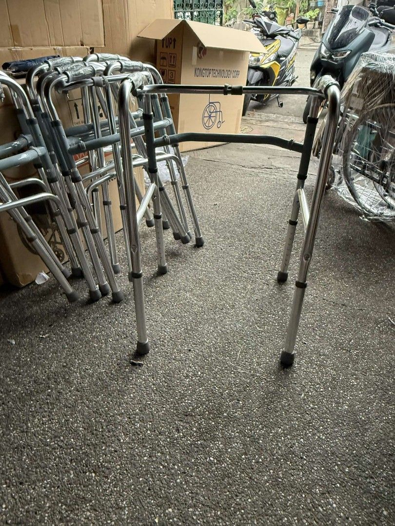 Adult walker for Elder (Category: Braces, Support & Protection) located in Quezon City. Submitted by kathrynbal66392 (Listing ID 1343551975, Image 2). Description: brandnew affordable onhand negotiable good quality and condition open for pick up and delivery high quality we also sell many medical supplies call me 09268225723 cod,gcash,bank transfer.