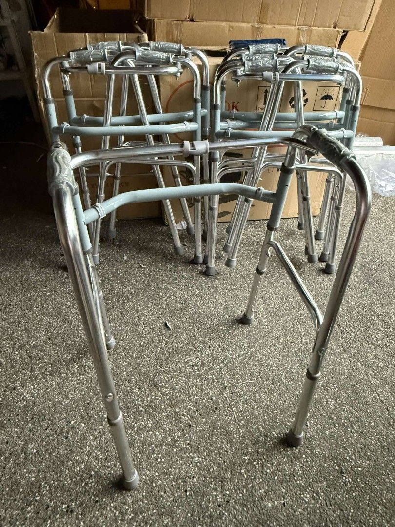 Adult walker for Elder (Category: Braces, Support & Protection) located in Quezon City. Submitted by kathrynbal66392 (Listing ID 1343551975, Image 1). Description: brandnew affordable onhand negotiable good quality and condition open for pick up and delivery high quality we also sell many medical supplies call me 09268225723 cod,gcash,bank transfer.