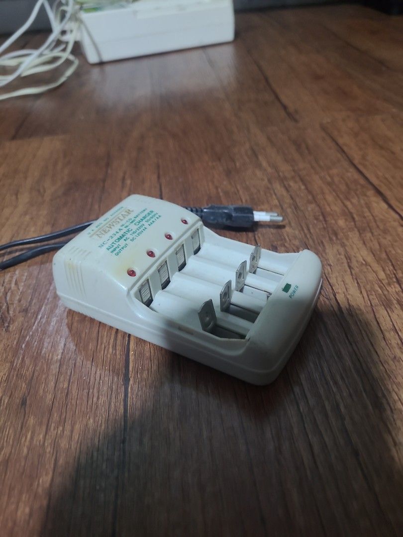 Battery Charger406090487610757122