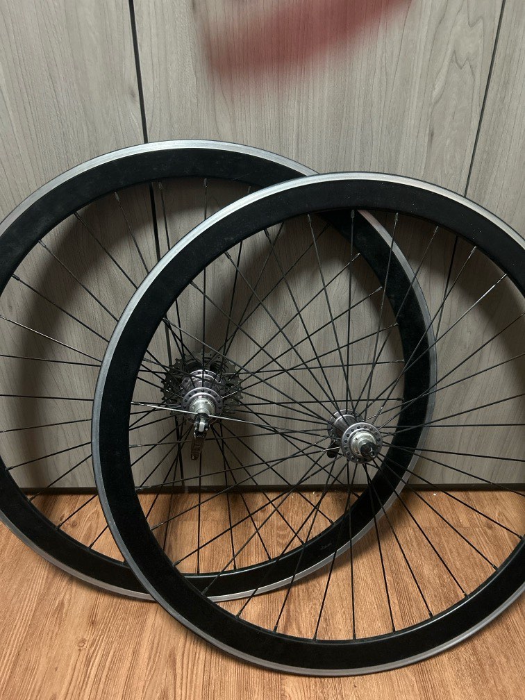 Chris king 10 speed wheelset 700c, Sports Equipment, Bicycles & Parts ...