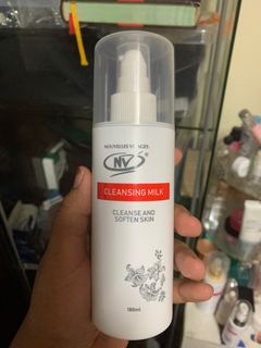 (Category: ) located in . Submitted by arlysha96 (Listing ID 1343604615, Image 1). Description: .