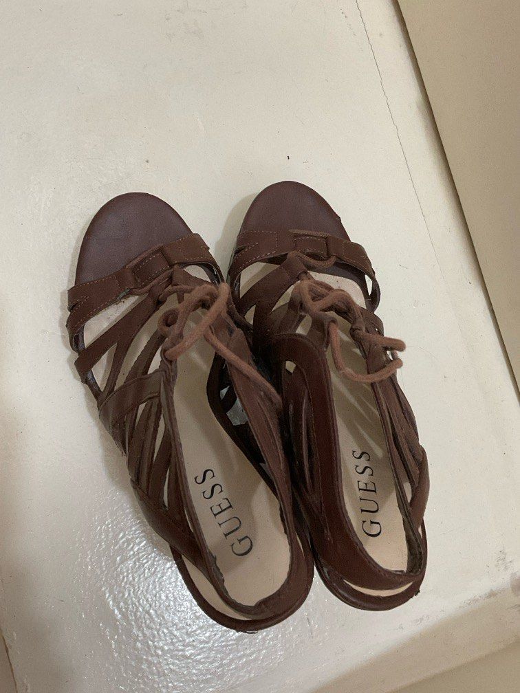 Guess wedge heels (Category: Heels) located in Marikina City. Submitted by solarkae (Listing ID 1343670999, Image 2). Description: Rfs: decluttering.