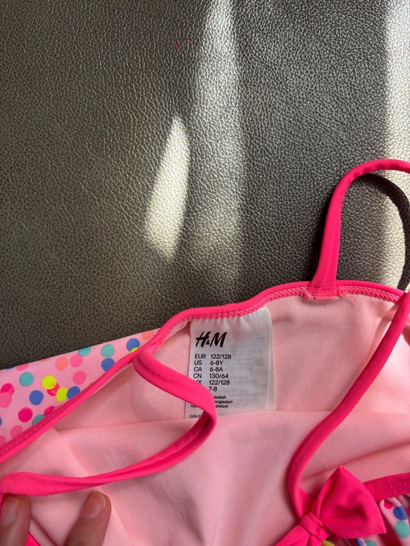 H&M Girl swimsuit (Category: Babies & Kids Fashion) located in Clarin. Submitted by declutter_station101 (Listing ID 1343640779, Image 3). Description: Preloved swimwear of my daughter. Sf will be shouldered by buyer. Fixed priced. .