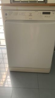 (Category: ) located in . Submitted by ngzlen (Listing ID 1343651419, Image 1). Description: .