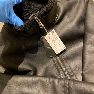 （分類：）位於 。 由 shopaholic.sis 提交（商品編號 1199166341，圖片 1）。簡介： 。