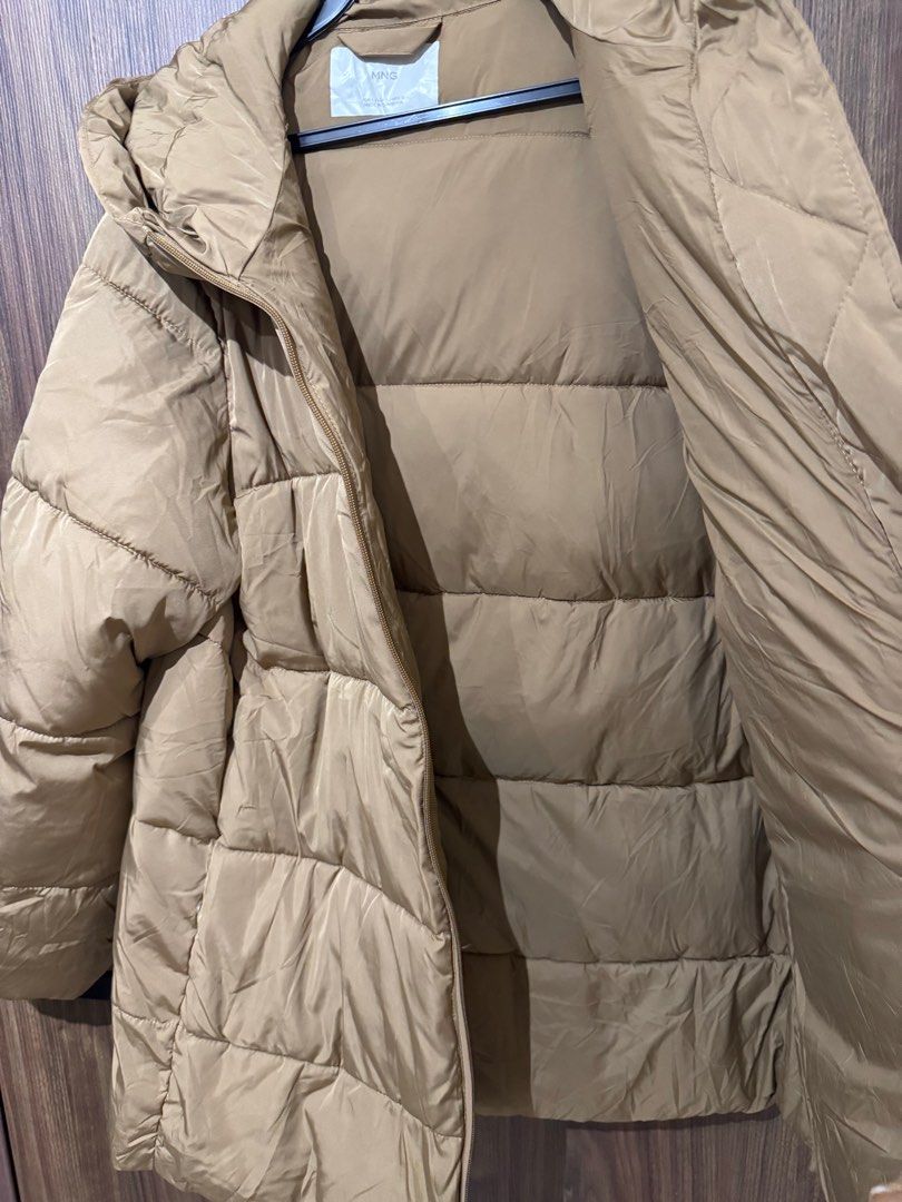 Mango down winter jacket (Category: Coats, Jackets and Outerwear) located in Singapore. Submitted by thriftfixed (Listing ID 1343672859, Image 3). Description: I’m a UK 14 and I can fit into this PTP 24 inches Length 32 inches.