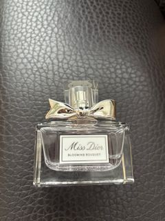 （分類：）位於 。 由 fizzyfuzzybe 提交（商品編號 1343549236，圖片 1）。簡介： 。
