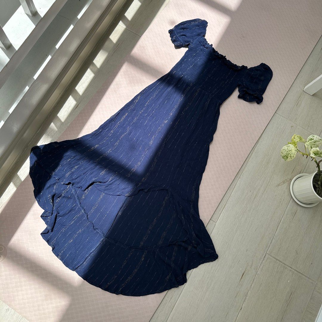 Navy High Low Dress (Category: Babies & Kids Fashion) located in Baguio. Submitted by circa2009 (Listing ID 1343584675, Image 1). Description: Stretch material, washed but my daughter never got to use it.. May fit 6-9year old girls..