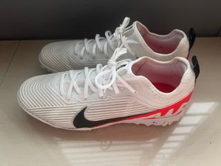 (Category: ) located in . Submitted by civilizedkicks (Listing ID 1343619379, Image 1). Description: .