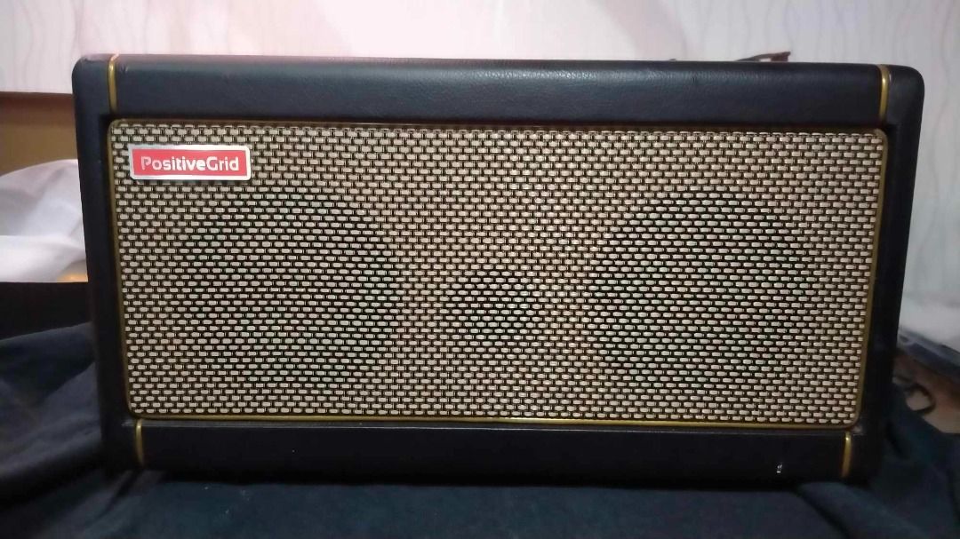 Positive Grid Spark 40 Guitar Smart Amp (Category: Soundbars, Speakers & Amplifiers) located in Pasay City. Submitted by silentbear_c00b58 (Listing ID 1343593564, Image 1). Description: For Sale: Positive Grid Spark 40 Guitar Amp (Lightly Used) Repriced: ₱9,000 (Negotiable) Condition: Lightly used and well taken care of Includes power adapter (no original box) Issue: After around an hour of use, the sound may occasionally cut out, even though the
