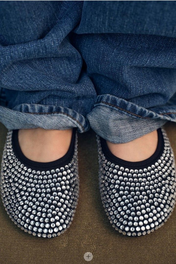 PRE ORDER Zara Rhinestone Ballet Shoes (Category: Flats & Sandals) located in Bacoor. Submitted by gca.goodsph_ (Listing ID 1343575000, Image 1). Description: .