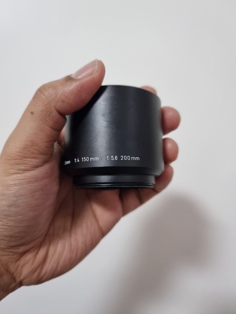 Takumar 135mm lens hood (Category: Camera Bags & Carriers) located in San Fernando. Submitted by filmburrrn_ (Listing ID 1343683709, Image 1). Description: Pentax Takumar 135mm lens hood Metal Price 288.