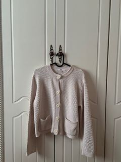 (Category: ) located in . Submitted by ainurnelisa (Listing ID 1343574771, Image 1). Description: .