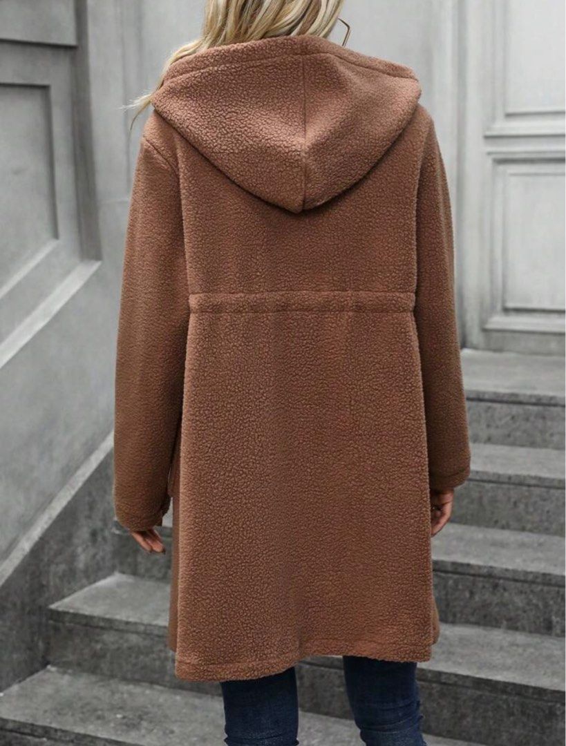 Winter Jacket (Category: Coats, Jackets and Outerwear) located in Shah Alam. Submitted by asaberg (Listing ID 1343635928, Image 3). Description: .