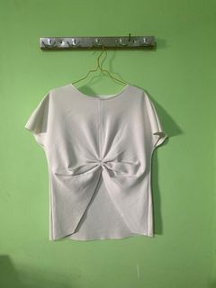 (Kategori: ) berada di . Dikirim oleh essentials_wardrobe (ID iklan 1343594588, Gambar 1). Deskripsi: .