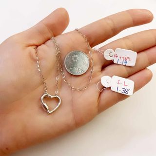 (Category: ) located in . Submitted by yourfashionthrifter (Listing ID 1343726767, Image 1). Description: .