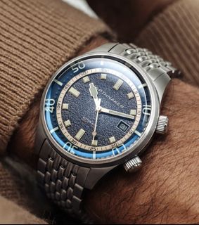 (Category: ) located in . Submitted by fire-house (Listing ID 1343789798, Image 1). Description: .