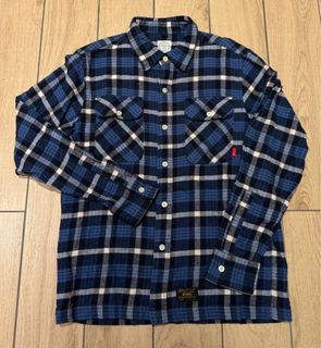 （分類：）位於 。 由 roy6437 提交（商品編號 1343844324，圖片 1）。簡介： 。