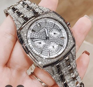 (Category: ) located in . Submitted by sswatches (Listing ID 1303533396, Image 1). Description: .