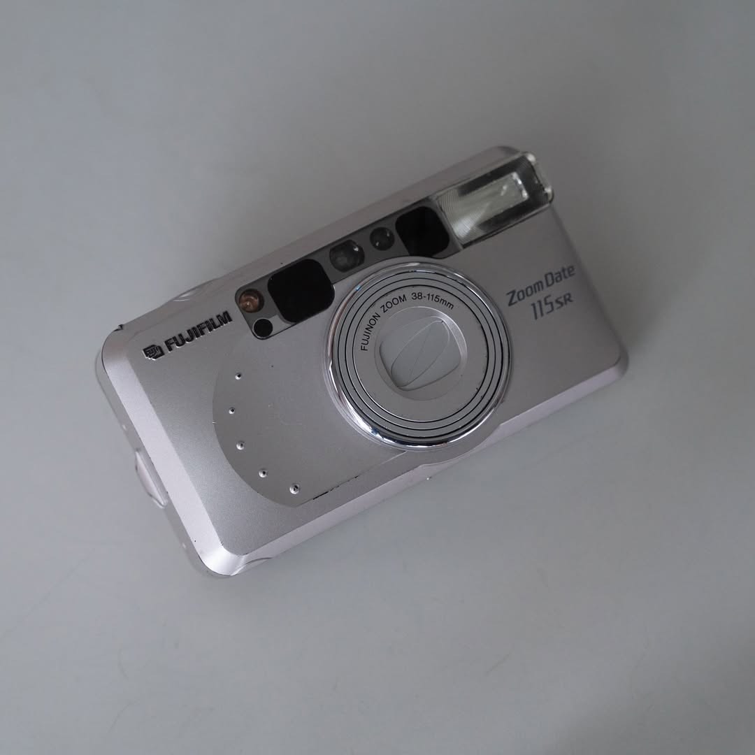 Fuji Zoom Date 115 SR film camera, Photography, Cameras on Carousell