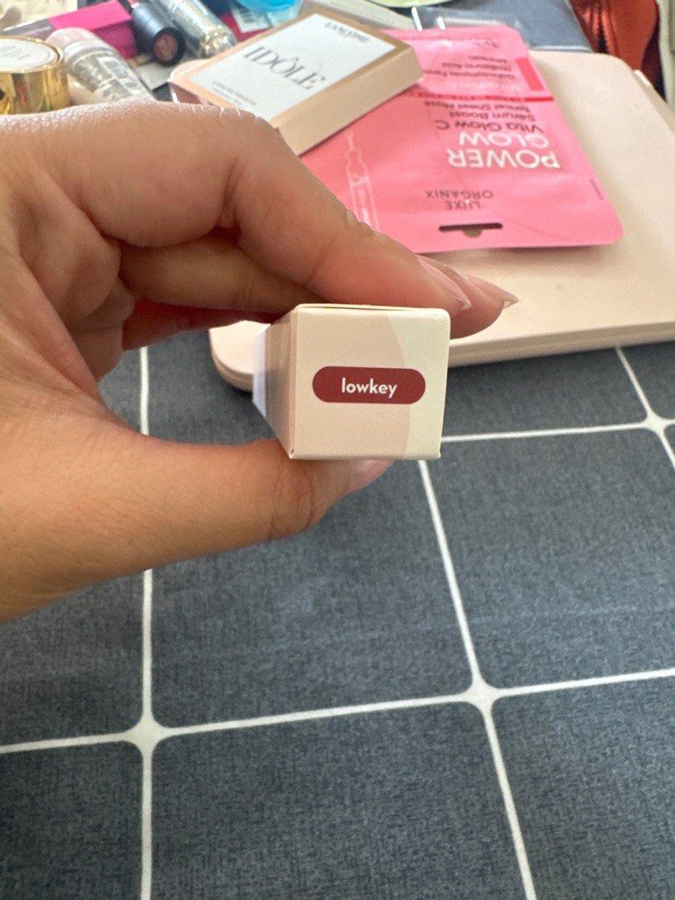Happy skin lip mallow lowkey (Category: Makeup) located in Quezon City. Submitted by destashingmycloset (Listing ID 1343729958, Image 2). Description: .