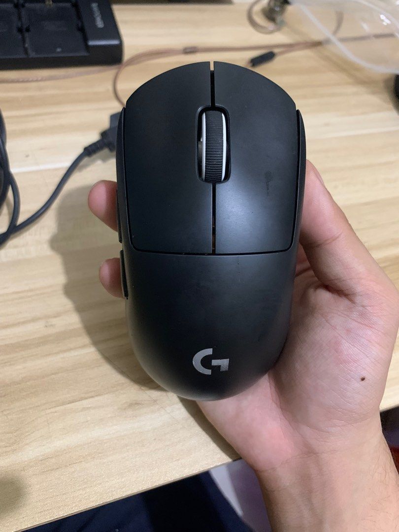 Logitech G pro x Superlight wireless gaming mouse (Category: Mouse & Mousepads) located in Manila. Submitted by gamingthriftshop (Listing ID 1343879374, Image 3). Description: Logitech G pro x superlight pro gaming wireless mouse WHITE OR BLACK Comes with: Mouse Wire Dongle Extender receiver No ossues sa performance i can send test video before hand if seryoso kunin.