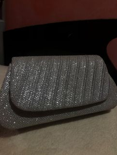 (Category: ) located in . Submitted by cheap_items (Listing ID 1343823269, Image 1). Description: .